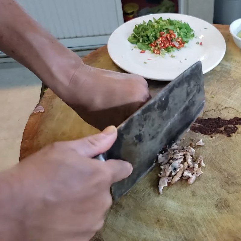 Step 1 Prepare the ingredients for Rabbit Blood Pudding