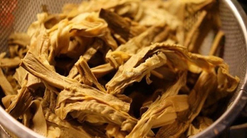 How to soak dried bamboo shoots quickly