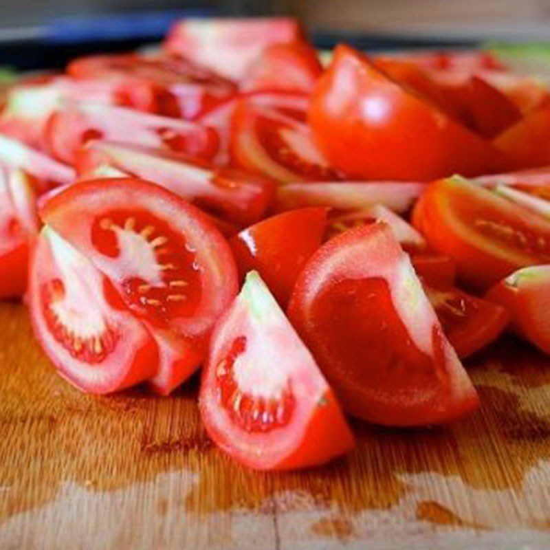 Step 1 Prepare ingredients for Braised Fish with Tomatoes