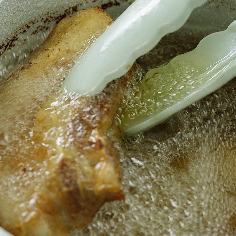 Step 3 Frying the meat Crispy fried pork belly with lemongrass and calamansi