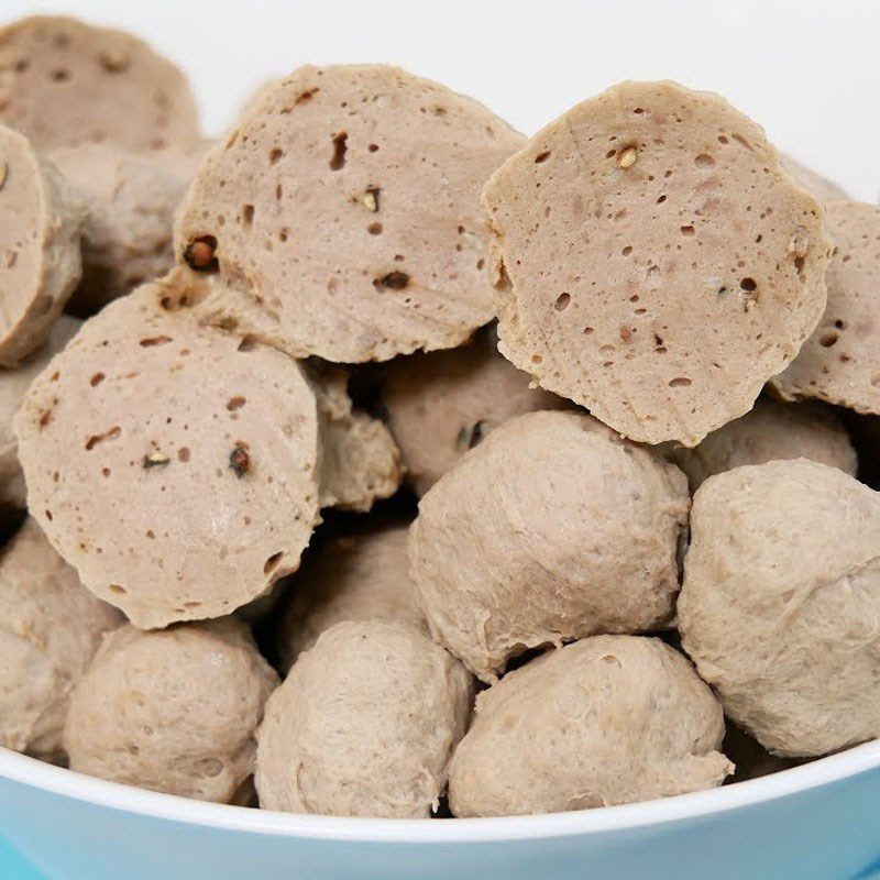 Step 3 Prepare beef meatballs for Beef Meatball Soup with Vegetables