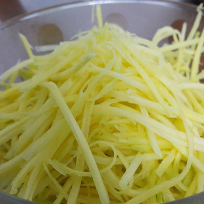 Step 1 Prepare the ingredients Fish Cake Wrapped in Vietnamese Rice Paper