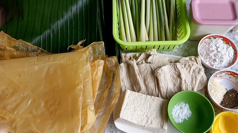 Ingredients for vegetarian fried chicken