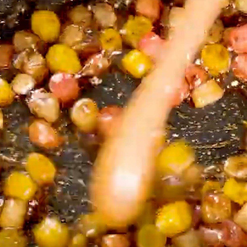 Step 2 Cooking black sugar with tapioca pearls Black sugar tapioca pearls made from rice paper