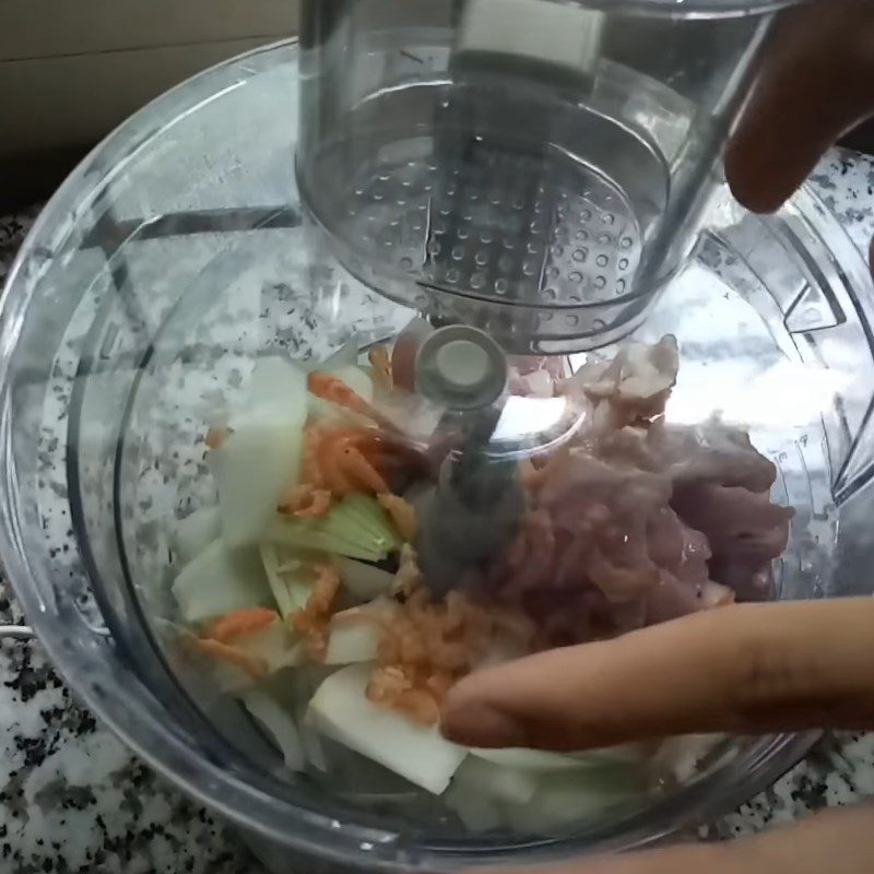 Step 2 Grind the pork for dry noodle with char siu