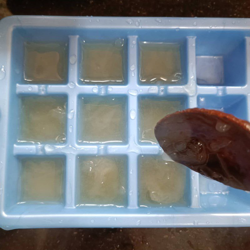 Step 2 Making jelly with seaweed