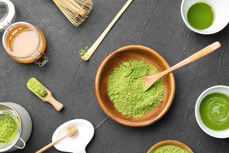 green tea powder used for skin care