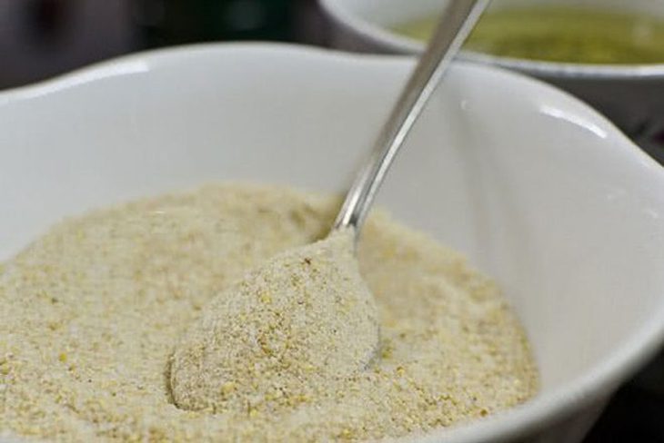 Step 1 Make the salt mixture for Salted Fried Chicken Feet