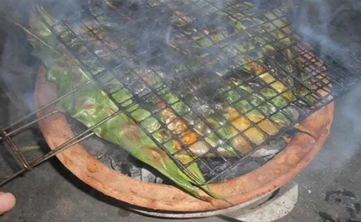 Step 2 Marinate with turmeric and grill the stingray Grilled Stingray with Turmeric