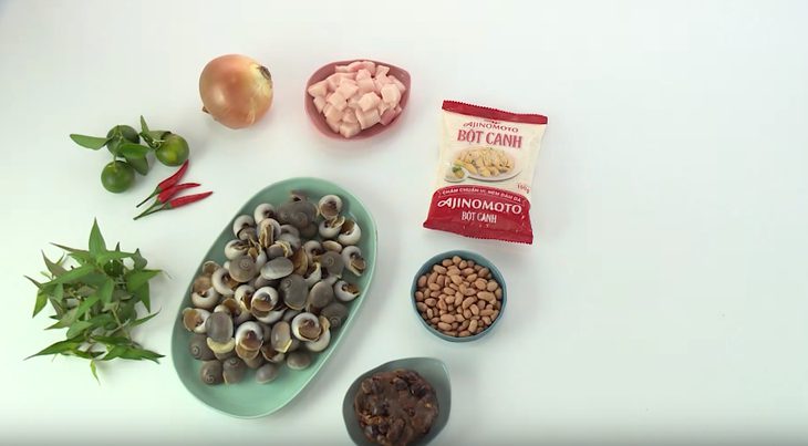 Ingredients for the dish 2 ways to make stir-fried snails with garlic, stir-fried with tamarind