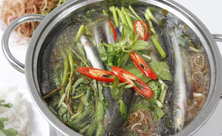 Step 3 Finished product Fish hot pot with giang leaves