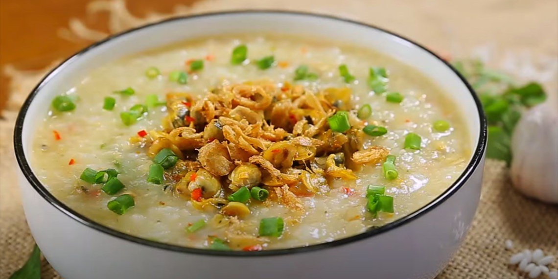 2 ways to cook clam porridge with fragrant cilantro and green beans delicious nutritious 05416