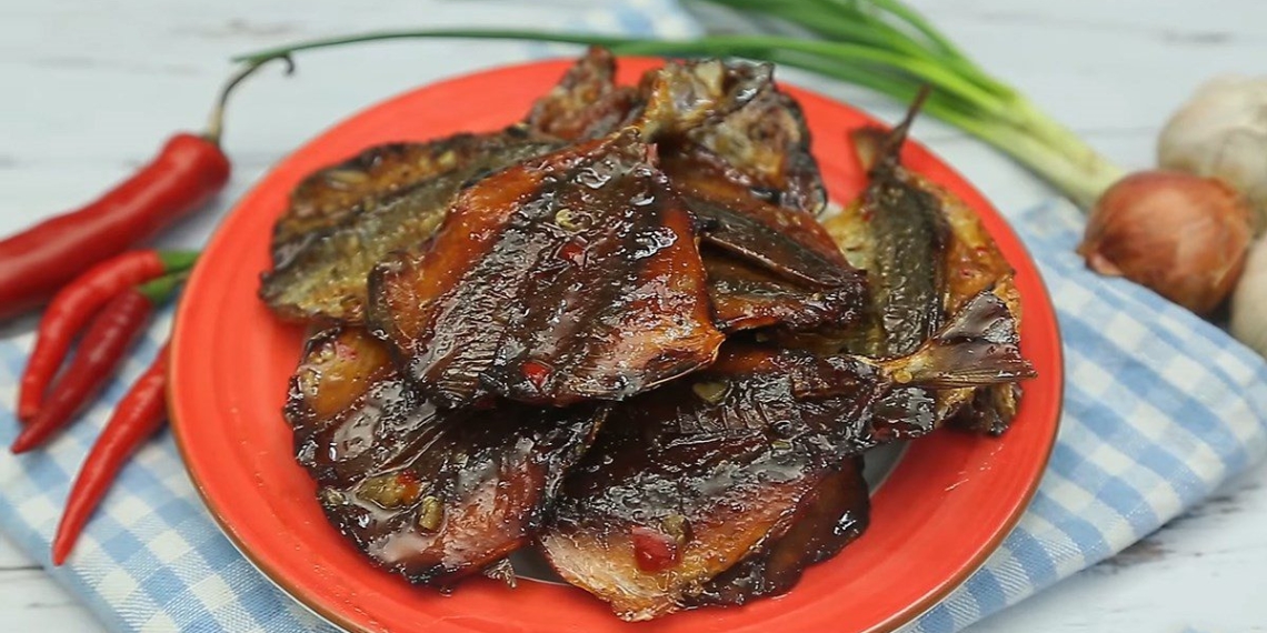 2 ways to make caramelized fish with sweet sour sauce 10745