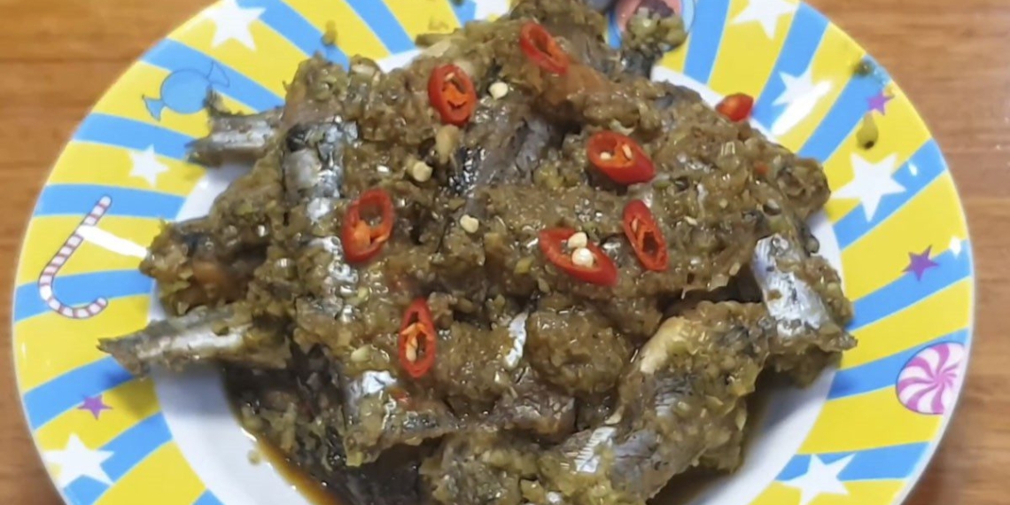 2 ways to make dried salted fish with chili and delicious crispy 09898