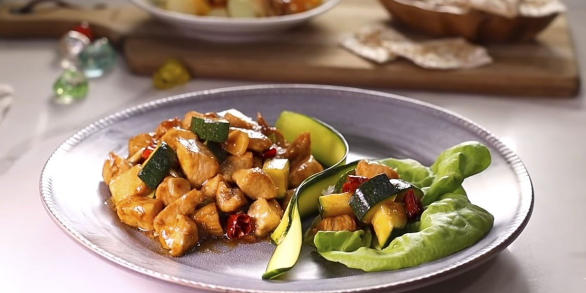 2 ways to make fragrant stir fried chicken with spices delicious enticing for family meal 05386