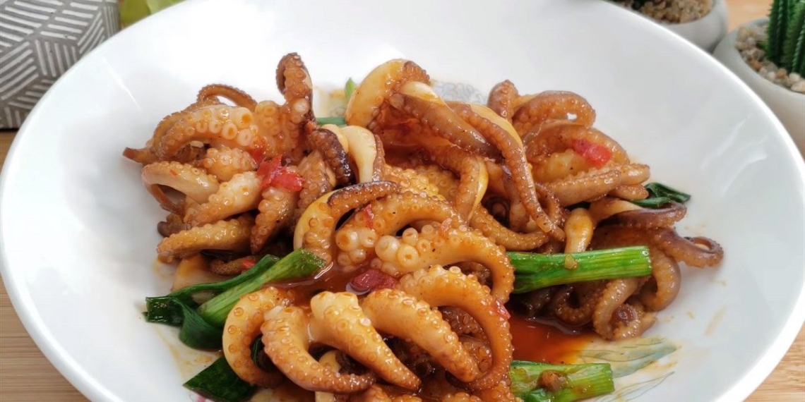 2 ways to make fried squid with fish sauce and delicious dipping sauce for rice 05326