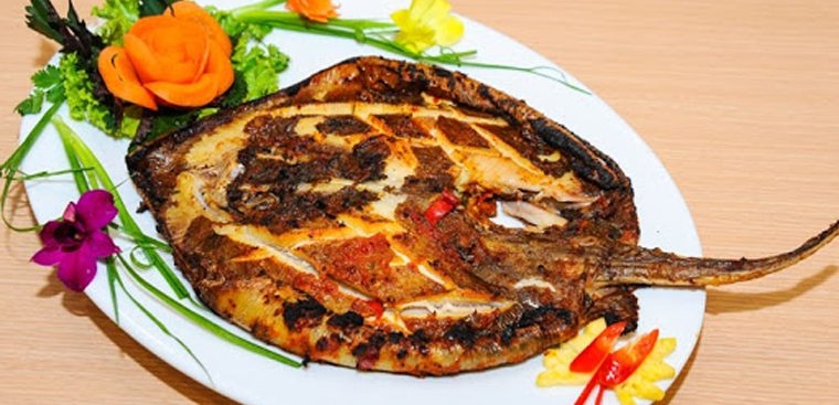 2 ways to make grilled tilapia with turmeric and grilled salt pepper 01835
