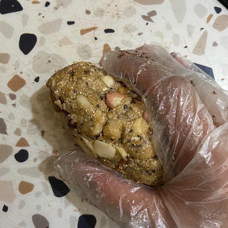 Step 2 Bake the cookies Biscotti using an air fryer (recipe shared by a user)