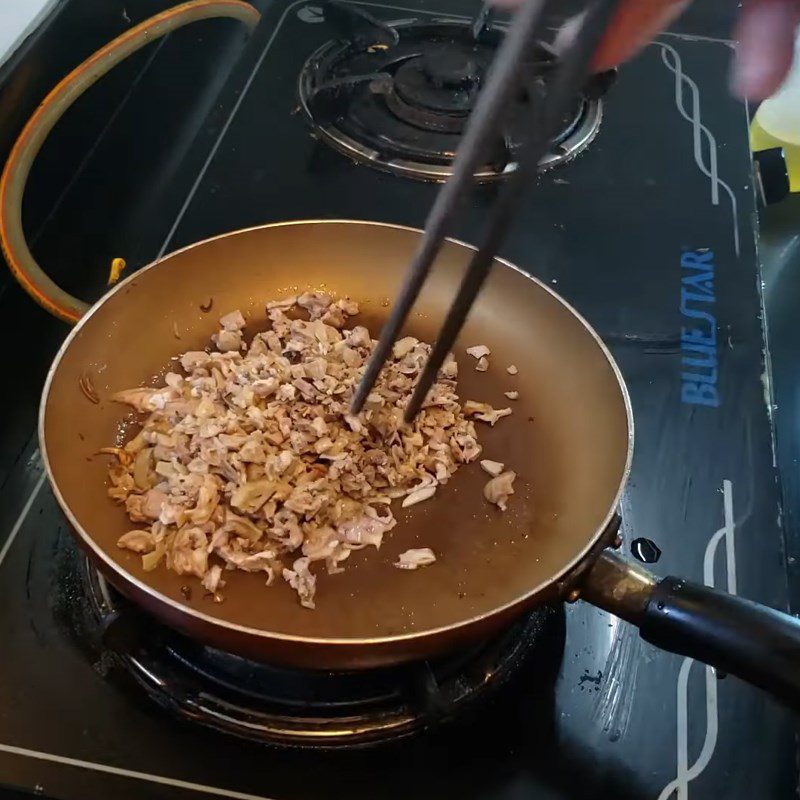 Step 2 Stir-fry rabbit meat for Rabbit Blood Pudding