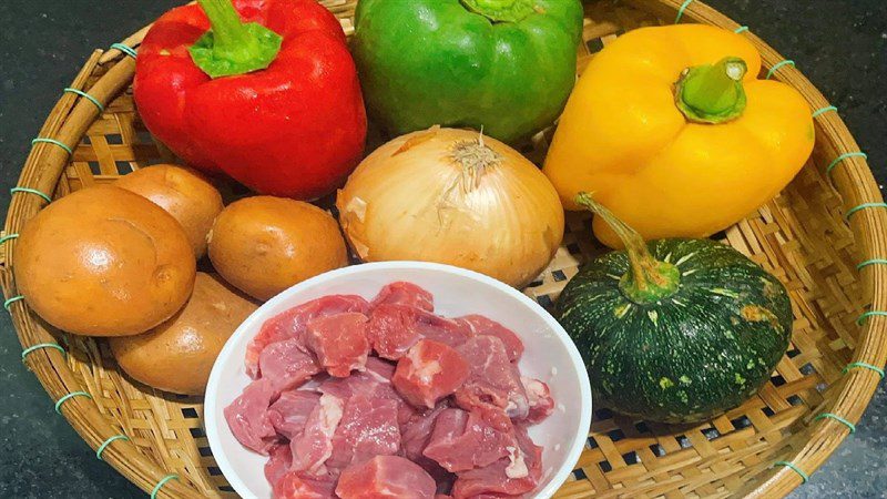 Ingredients for stir-fried beef