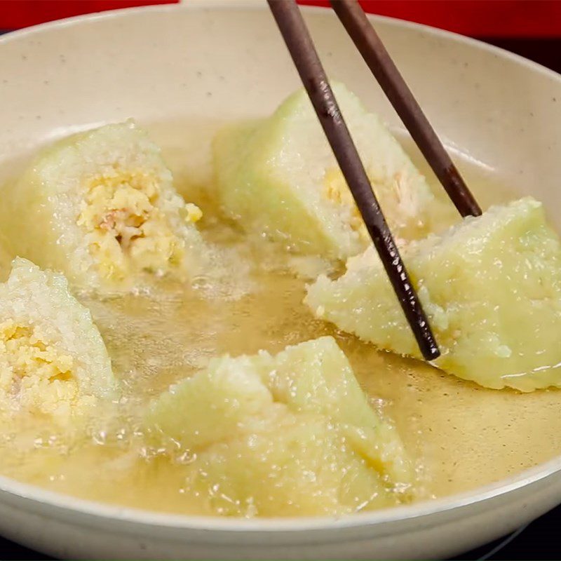 Step 1 Cut and fry the cake Fried Bánh Chưng with Black Pepper Sauce