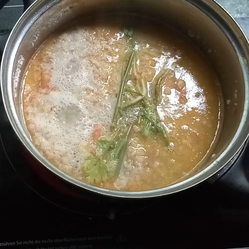 Step 3 Cooking dry noodle sauce Dry noodles with char siu meat