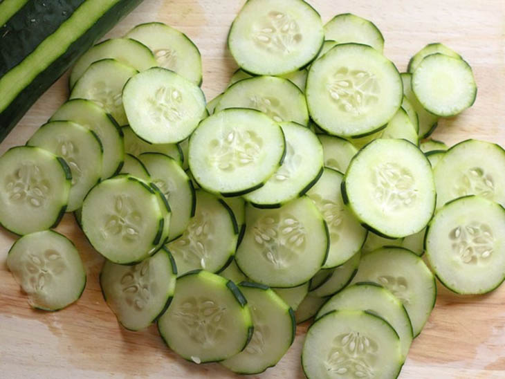 Step 1 Prepare the ingredients for Quick Pickled Cucumbers