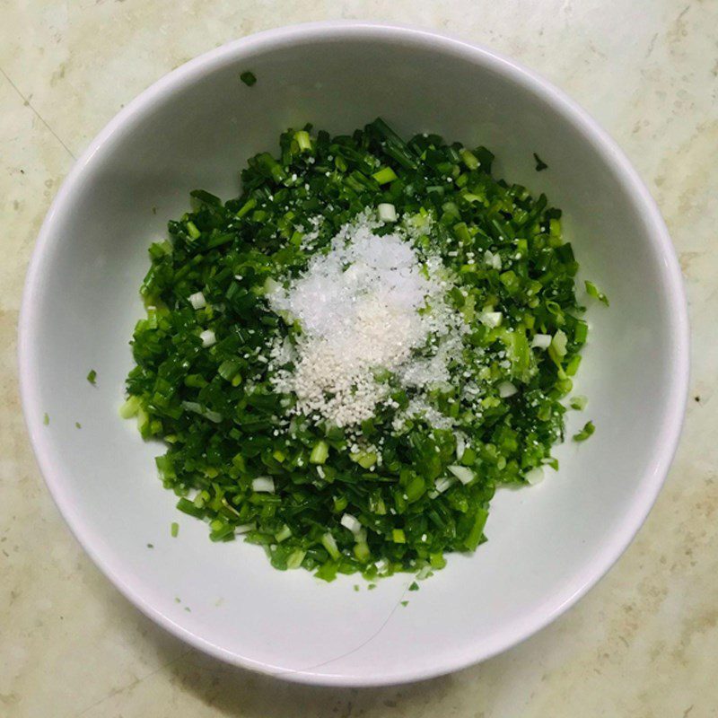 Step 4 Make scallion oil Grilled giant clams with scallion oil