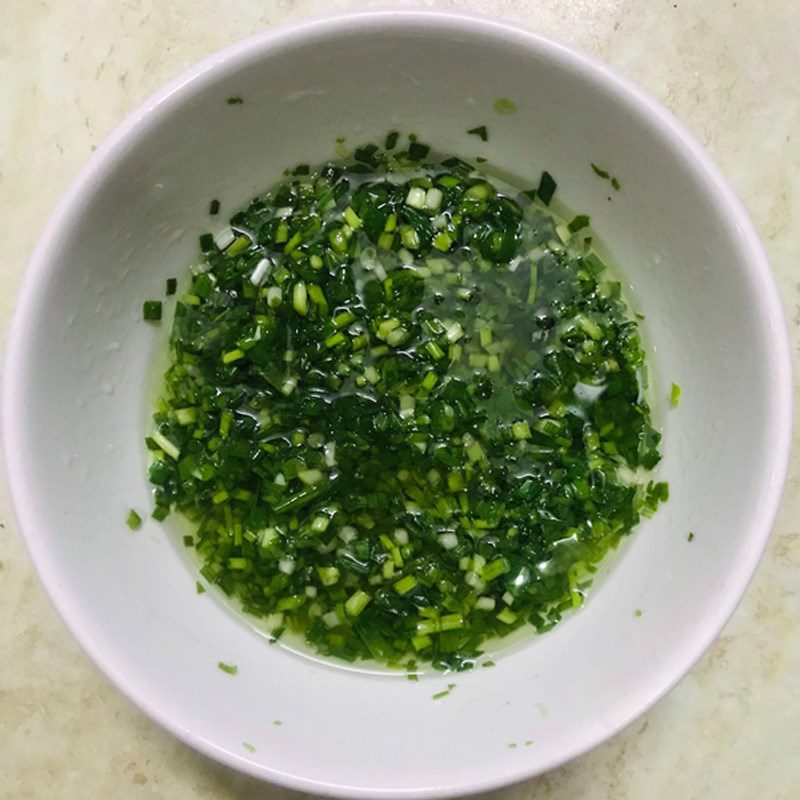 Step 4 Make scallion oil Grilled giant clams with scallion oil