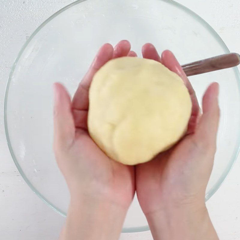 Step 4 Prepare the cake batter mixture Apple pie