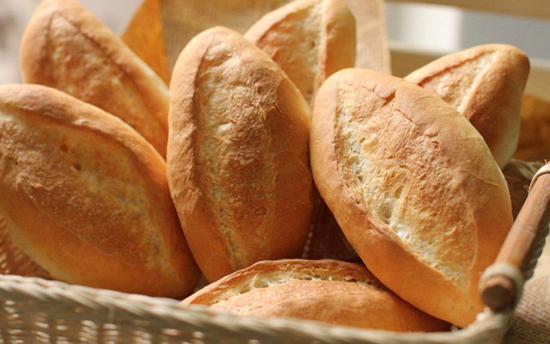 Soft-centered bread made with an air fryer