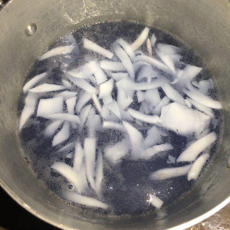 Step 2 Cooking coconut jelly with butterfly pea flower Coconut jelly with butterfly pea flower