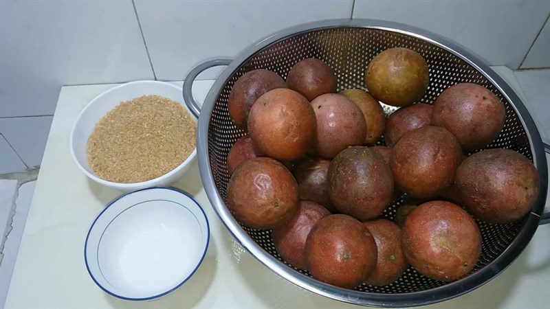 Ingredients for passion fruit peel jam