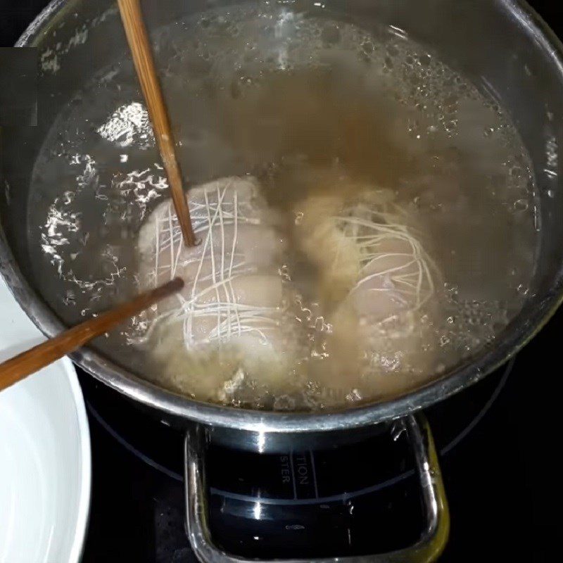 Step 4 Boiled Pork Knuckle Wrapped with Mushrooms