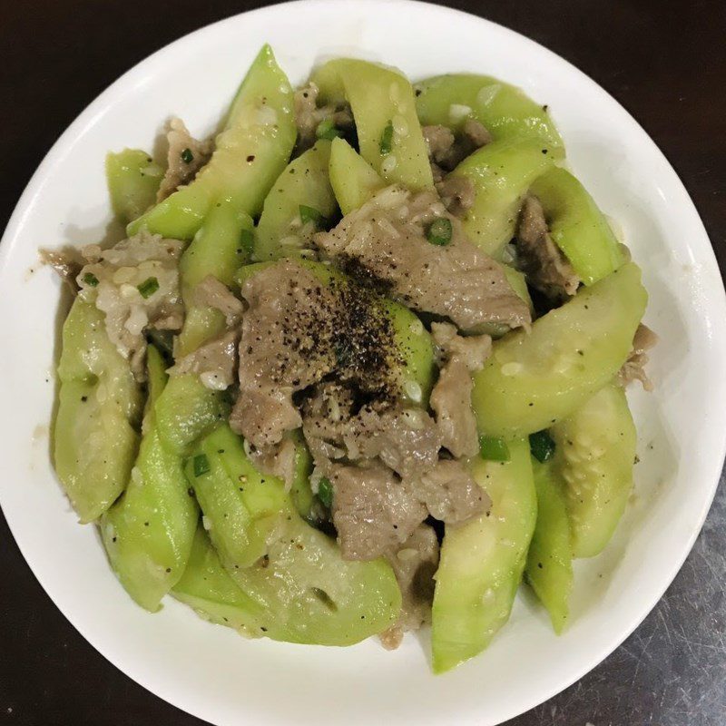 Step 4 Final Product Stir-fried Gourd with Pork