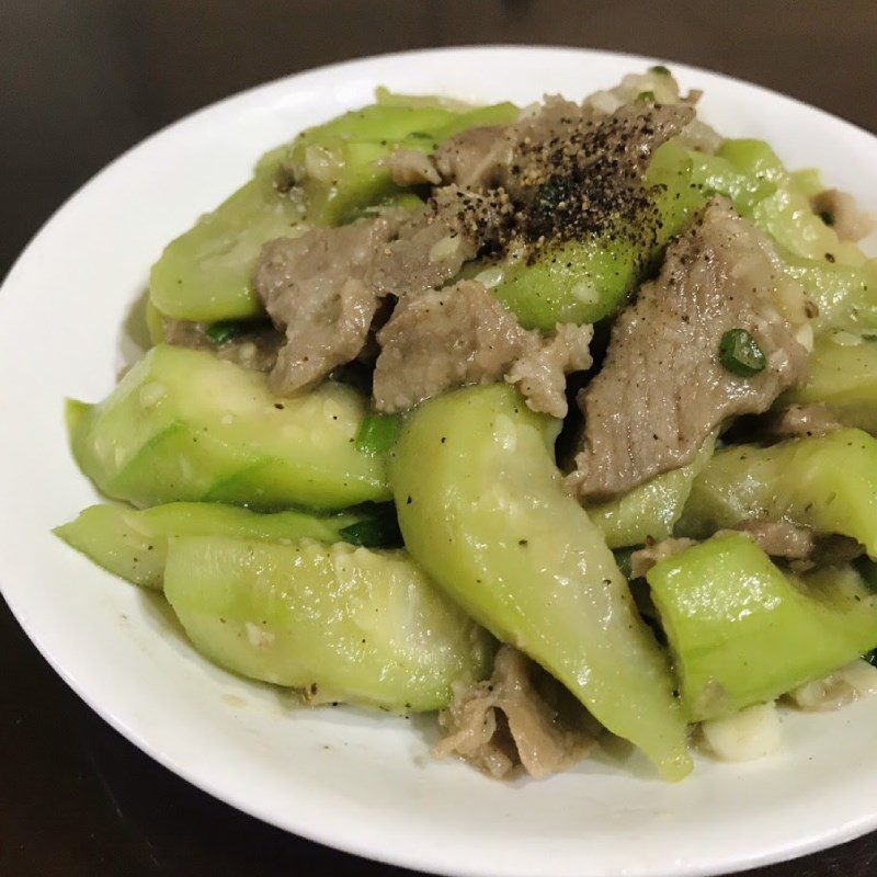 Step 4 Final Product Stir-fried Gourd with Pork