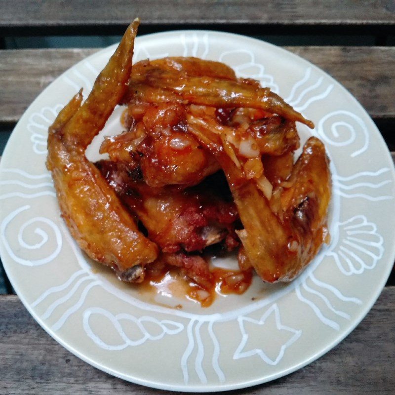 Step 4 Final product Chicken wings with tamarind sauce