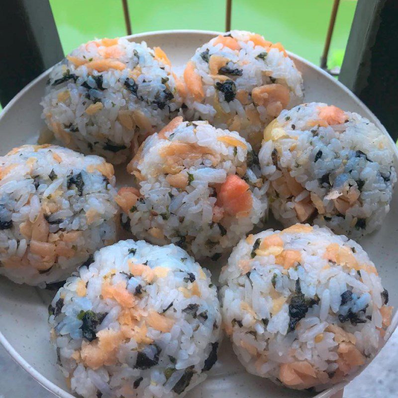 Step 5 Final product Japanese salmon rice balls