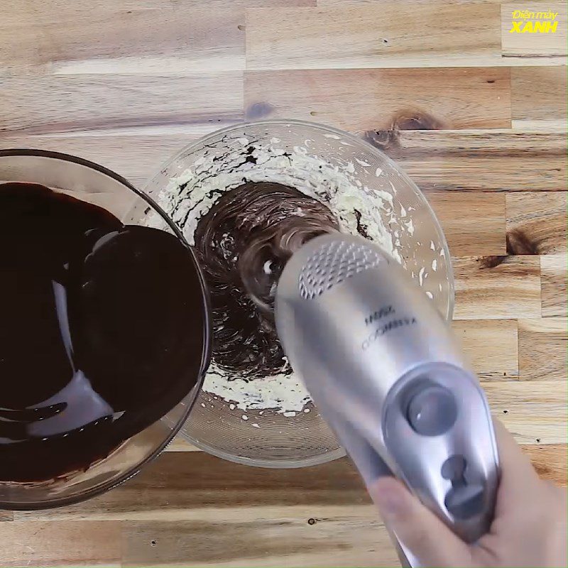 Step 2 Shaping the chocolate Chocolate Truffle