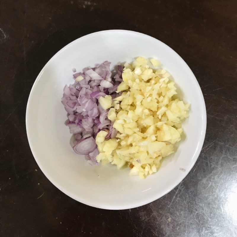 Step 1 Prepare the Ingredients for Stir-fried Gourd with Pork