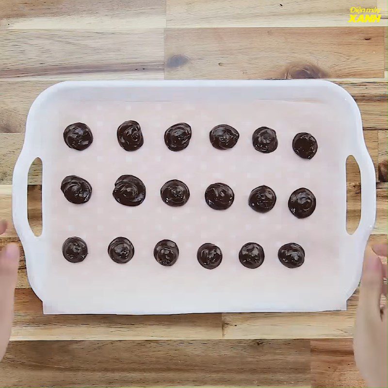 Step 2 Shaping the chocolate Chocolate Truffle