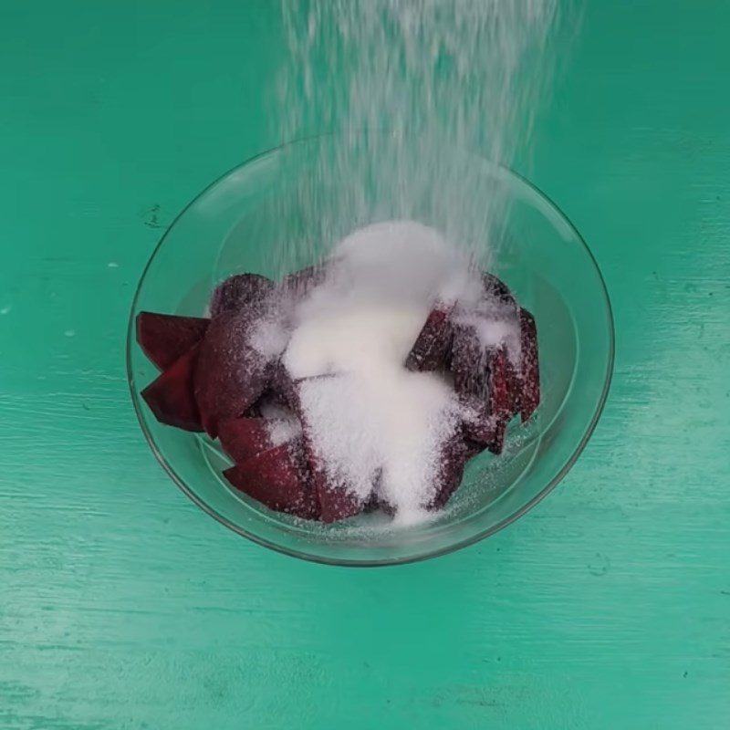 Step 2 Mix the sugar Beetroot Jam