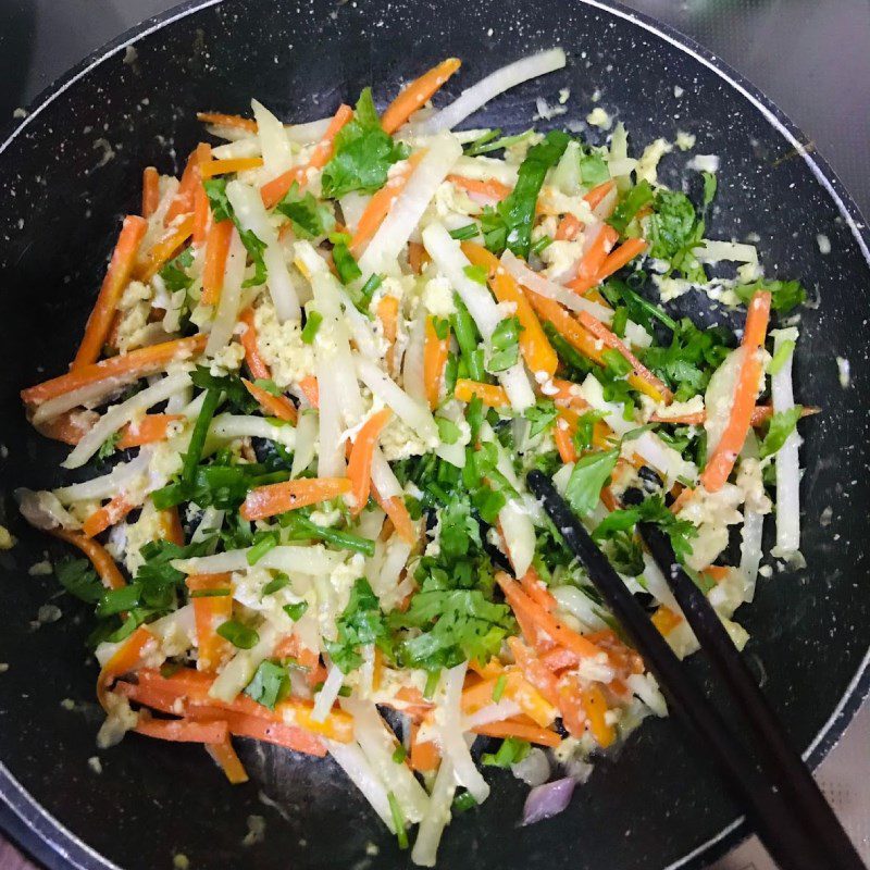 Step 2 Stir-fried Kohlrabi with Eggs Stir-fried Kohlrabi with Eggs