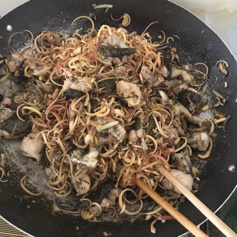 Step 3 Stir-fried frog with banana flower Stir-fried frog with banana flower