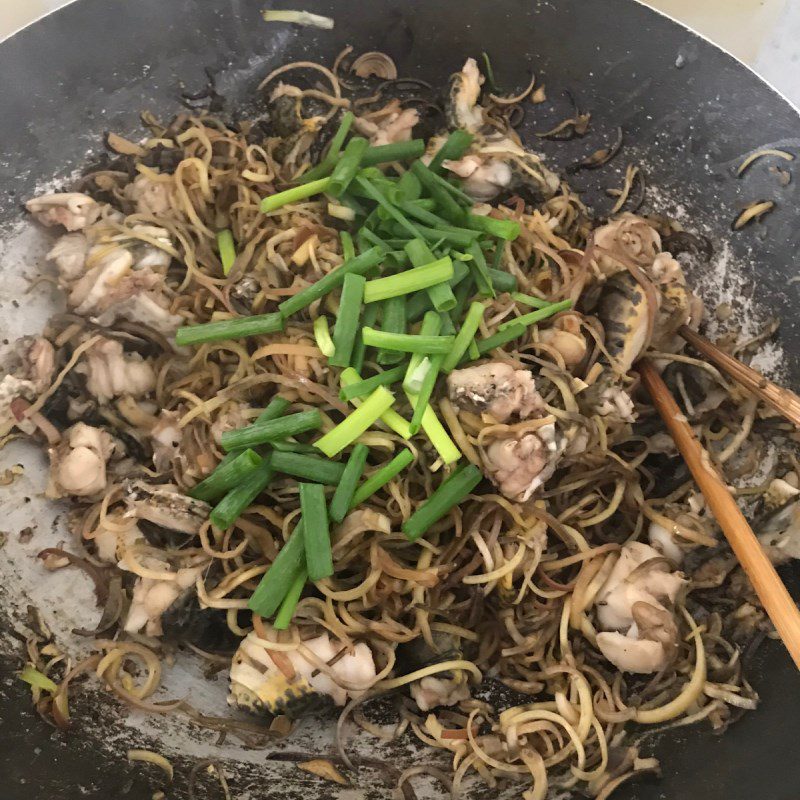 Step 3 Stir-fried frog with banana flower Stir-fried frog with banana flower