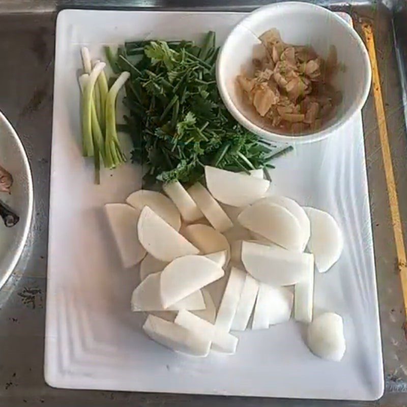 Step 1 Prepare the ingredients for Black Chicken Soup with Salted Lemon