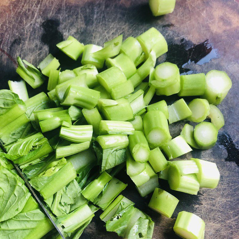 Step 1 Prepare ingredients for minced meat mustard greens soup