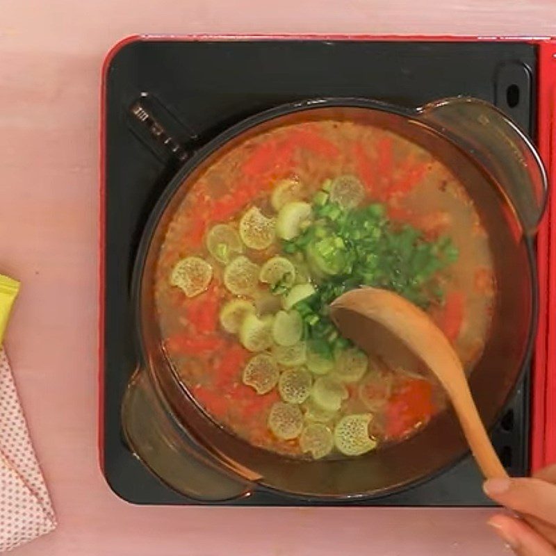 Step 3 Cook the soup Sour clam soup with tofu