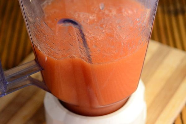 Step 2 Blend the papaya Papaya Smoothie using a blender