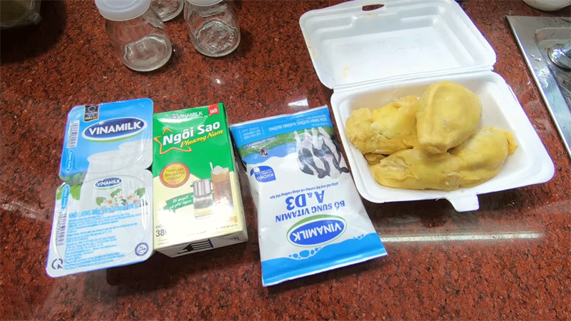 Ingredients for durian yogurt dish